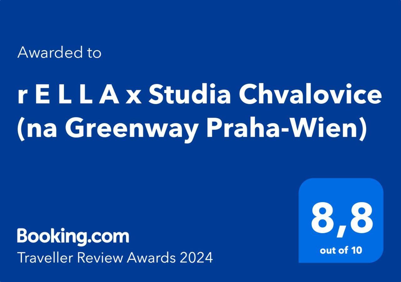 R E L L A X Studia Chvalovice Hate Na Greenway Praha-Wien Екстер'єр фото